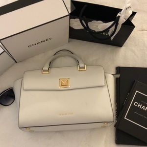 Michael Kors Purse leather